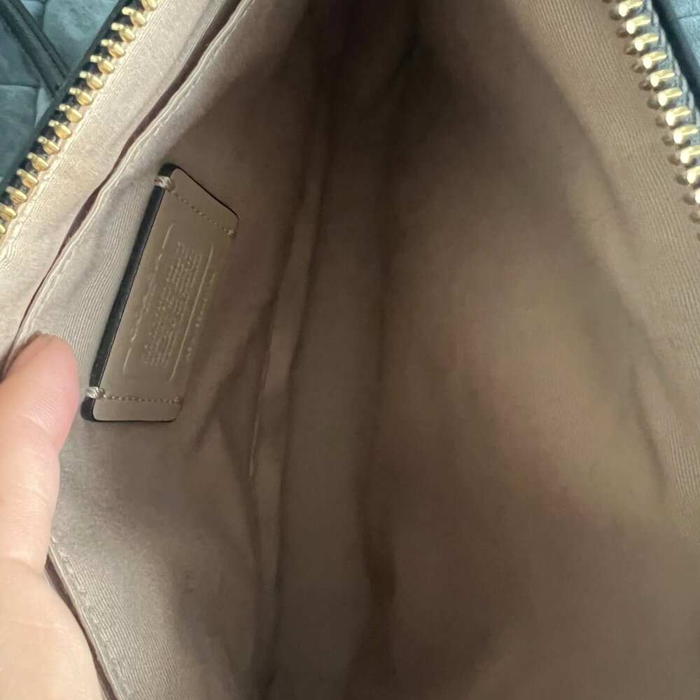 Coach Crossbody - Picture 2 of 6